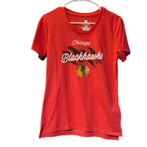 Fanatics Red NHL Chicago Blackhawks Women's T-Shirt 🏒